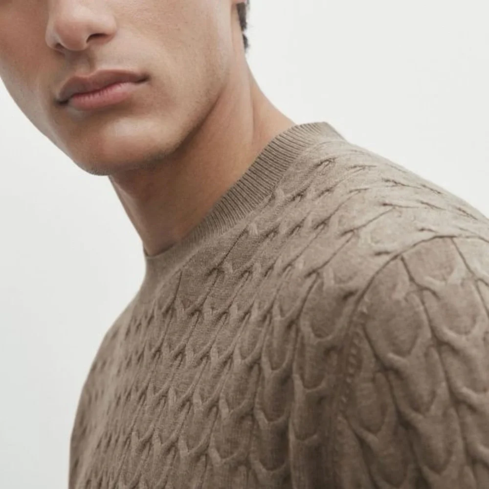 NWT. Massimo Dutti Man Cable Knit Viscose Blend Straight Fit Sweater. Si…